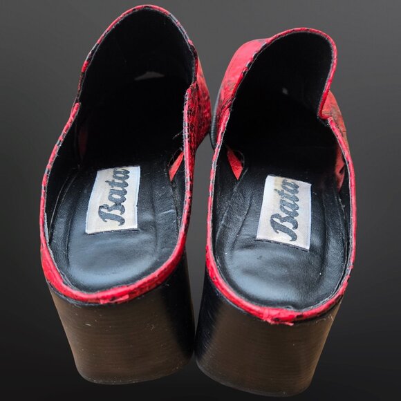 Vintage 90s Bata Chunky Mules US Size 7.5 Red Black Snake Print Leather Heels - Picture 9 of 10